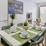 Apartment D&S - Porto Theater Apartment *